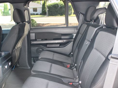 Used 2021 Ford Expedition XLT RWD image 31