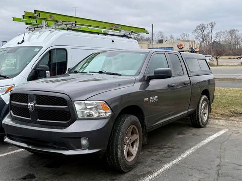 Used 2015 RAM 1500 Express AWD/4WD image 2