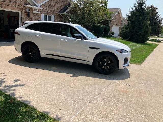 Used 2025 Jaguar F-PACE R-Dynamic S AWD/4WD image 5
