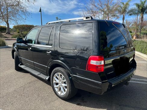 Used 2017 Ford Expedition Limited image 6