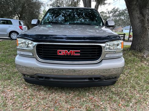 Used 2005 GMC Yukon SLT w/ SLT Preferred Equipment Group image 6