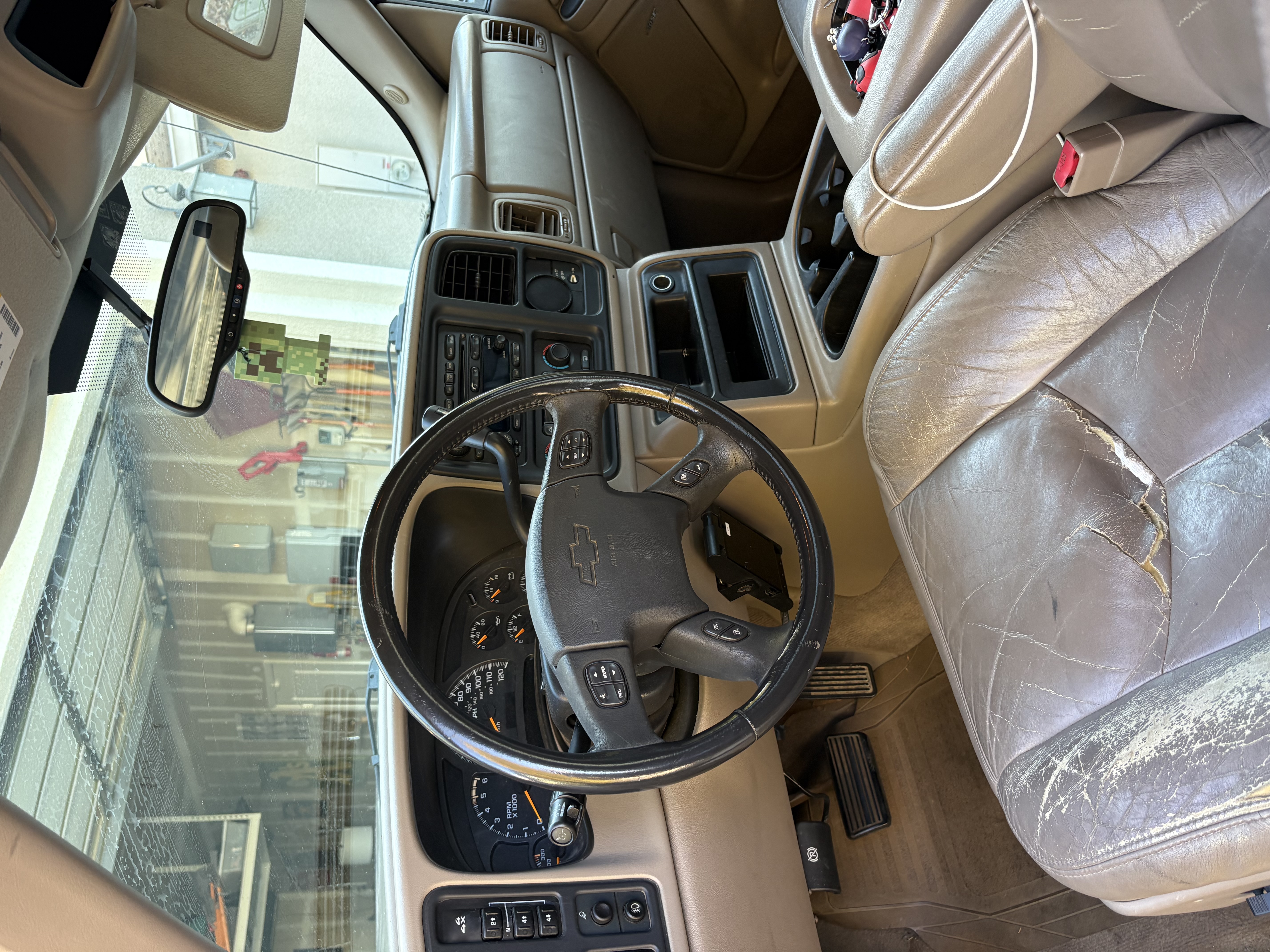 Used 2004 Chevrolet Silverado 2500 LT w/ Skid Plate Package AWD/4WD image 9