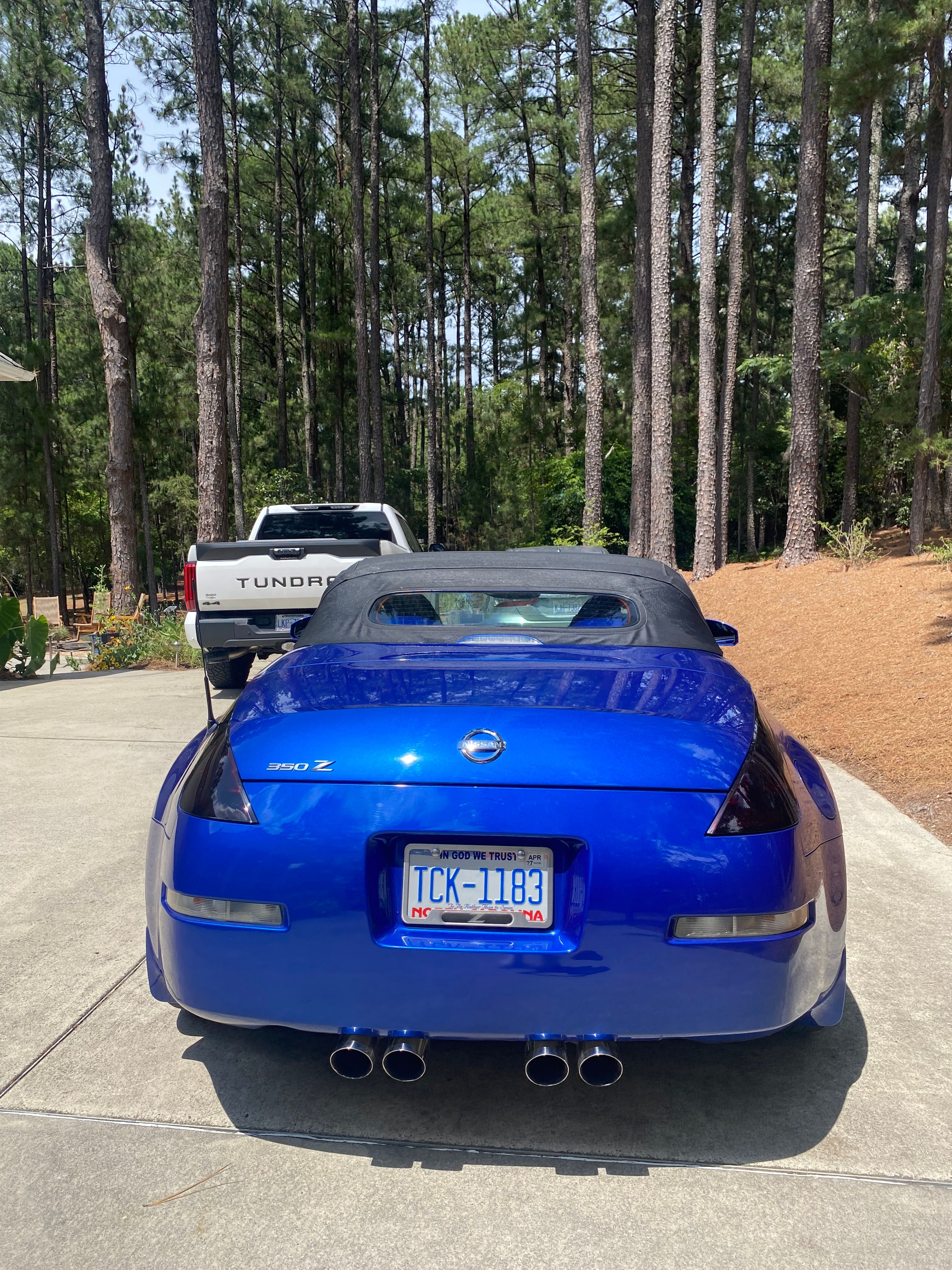 Used 2005 Nissan 350Z Touring RWD image 2
