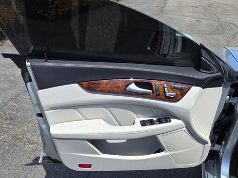 Used 2015 Mercedes-Benz CLS 550 CLS 550 Coupe 4D image 10