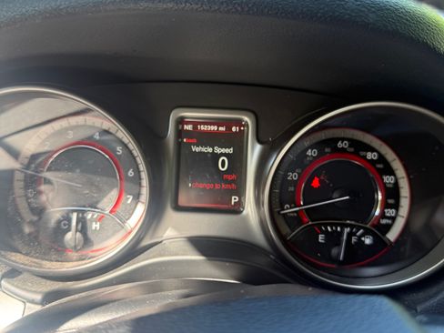 Used 2017 Dodge Journey Crossroad FWD image 6