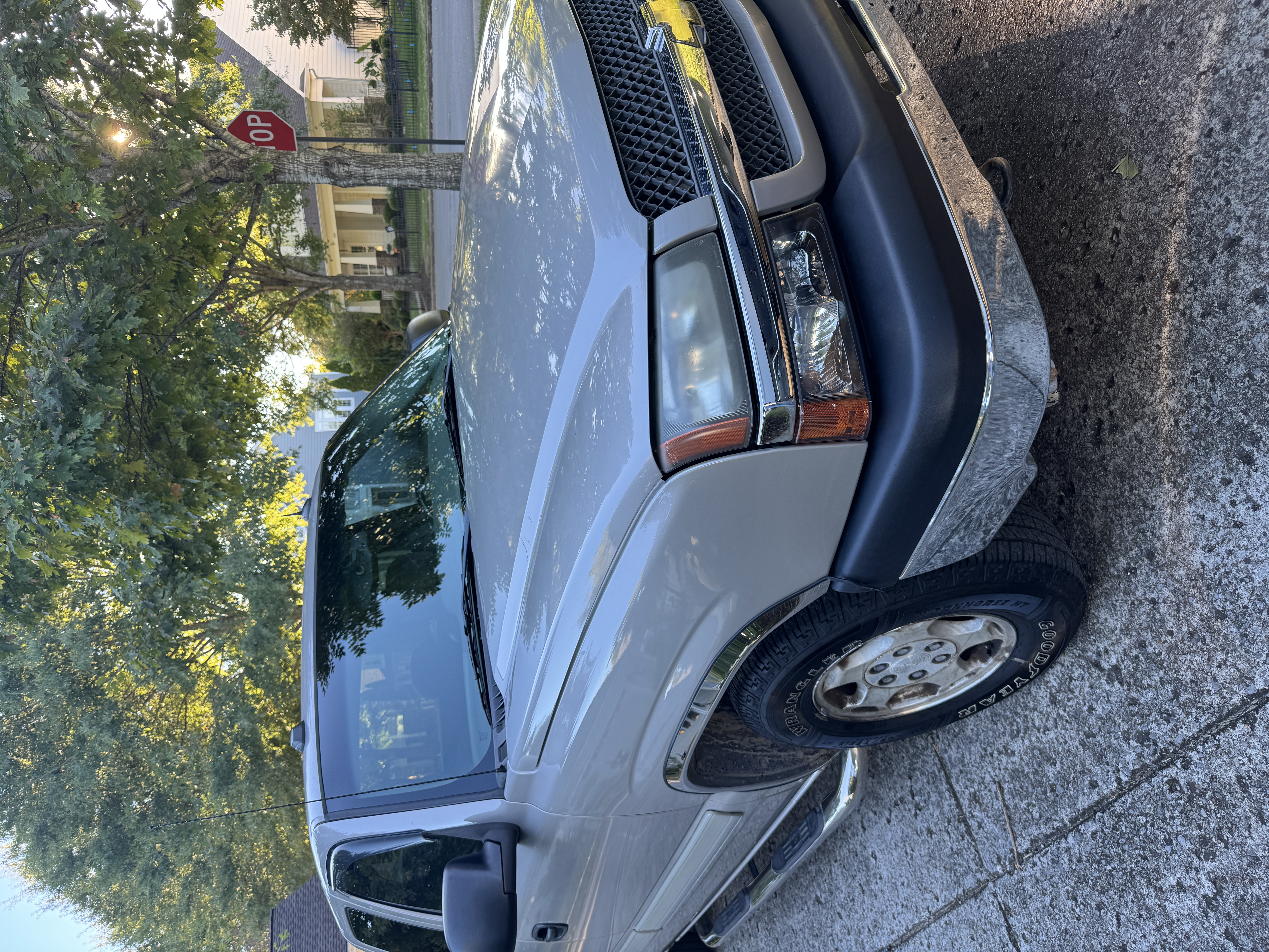 Used 2004 Chevrolet Silverado 1500 LT w/ Light Duty Power Package RWD image 8