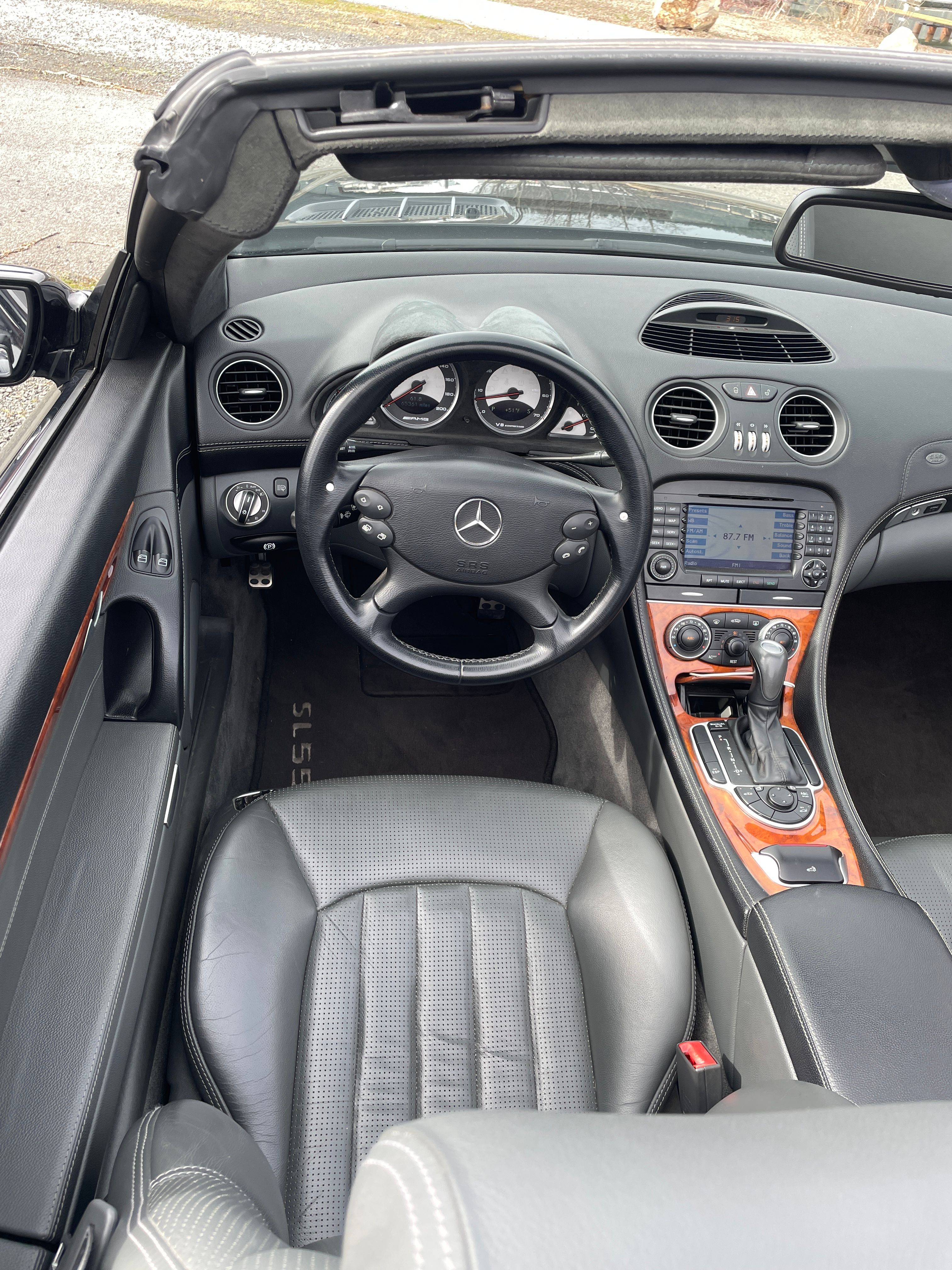 Used 2005 Mercedes-Benz SL 55 AMG image 24