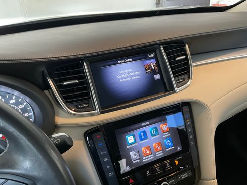 Used 2020 INFINITI QX50 Luxe image 11