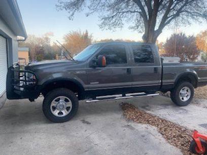 Used 2006 Ford F350 Lariat