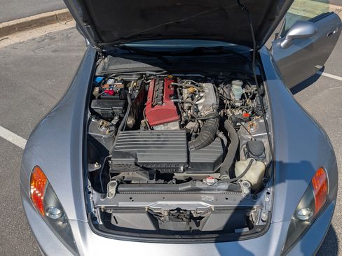 Used 2001 Honda S2000 image 13