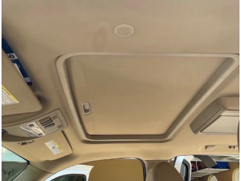 Used 2014 Chevrolet Tahoe LTZ RWD image 19