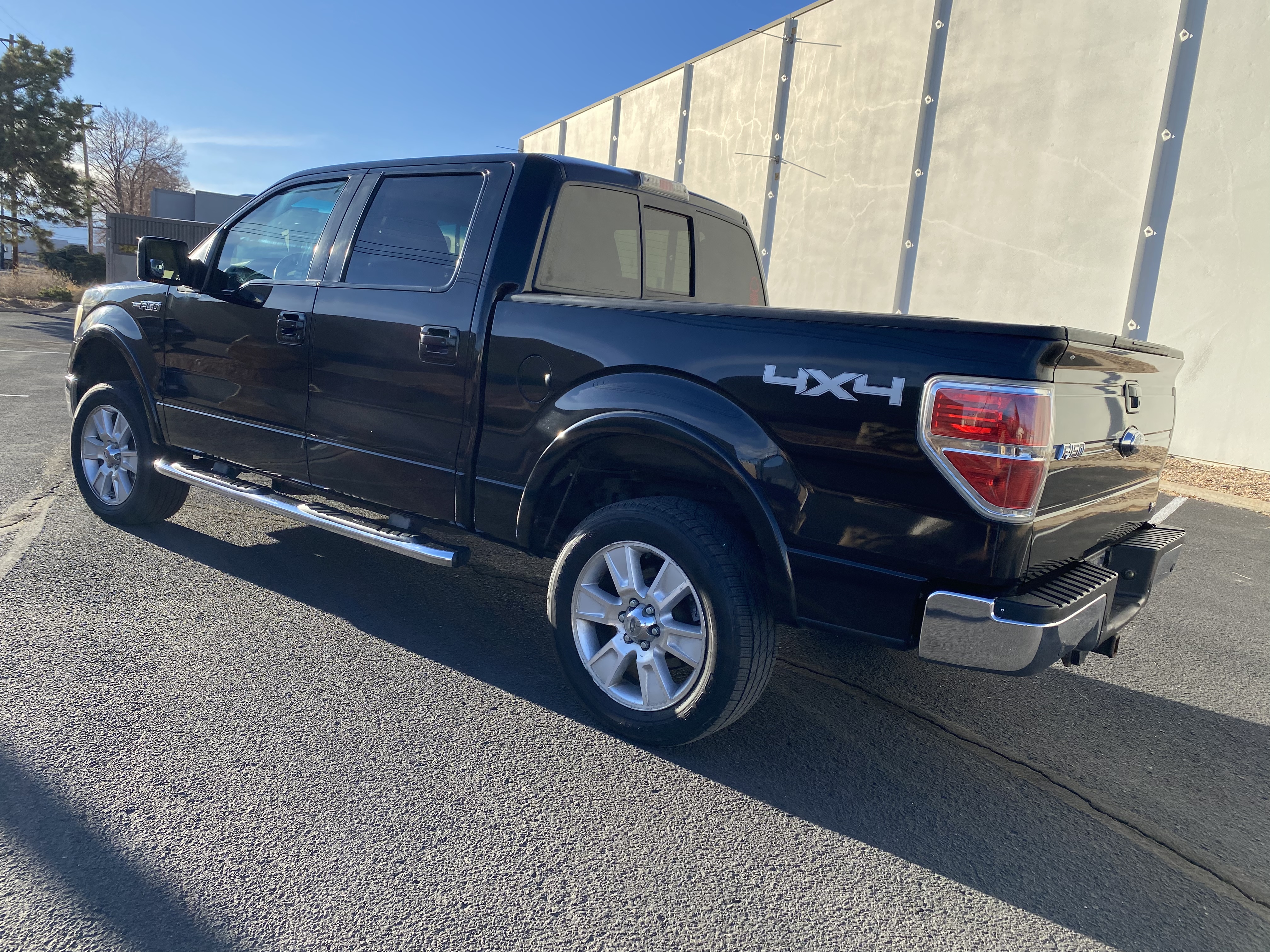 Used 2010 Ford F150 Lariat AWD/4WD image 10