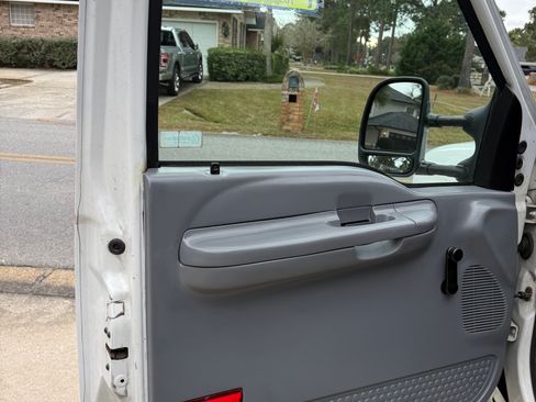 Used 2000 Ford F250 Short Bed image 11