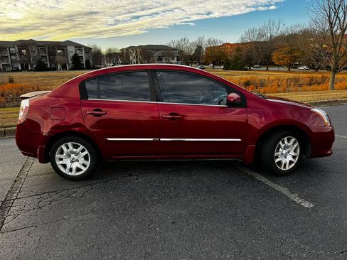 Used 2011 Nissan Sentra 2.0 S image 6