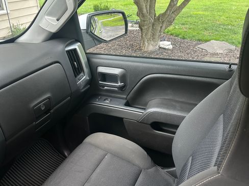 Used 2017 Chevrolet Silverado 1500 LT w/ All Star Edition AWD/4WD image 6