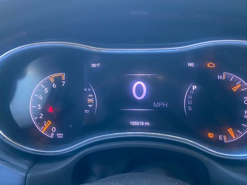 Used 2014 Jeep Grand Cherokee Overland w/ Advanced Technology Group image 12