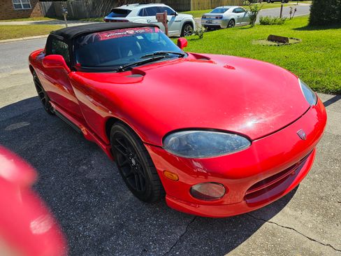 Used 1994 Dodge Viper RT/10 image 11