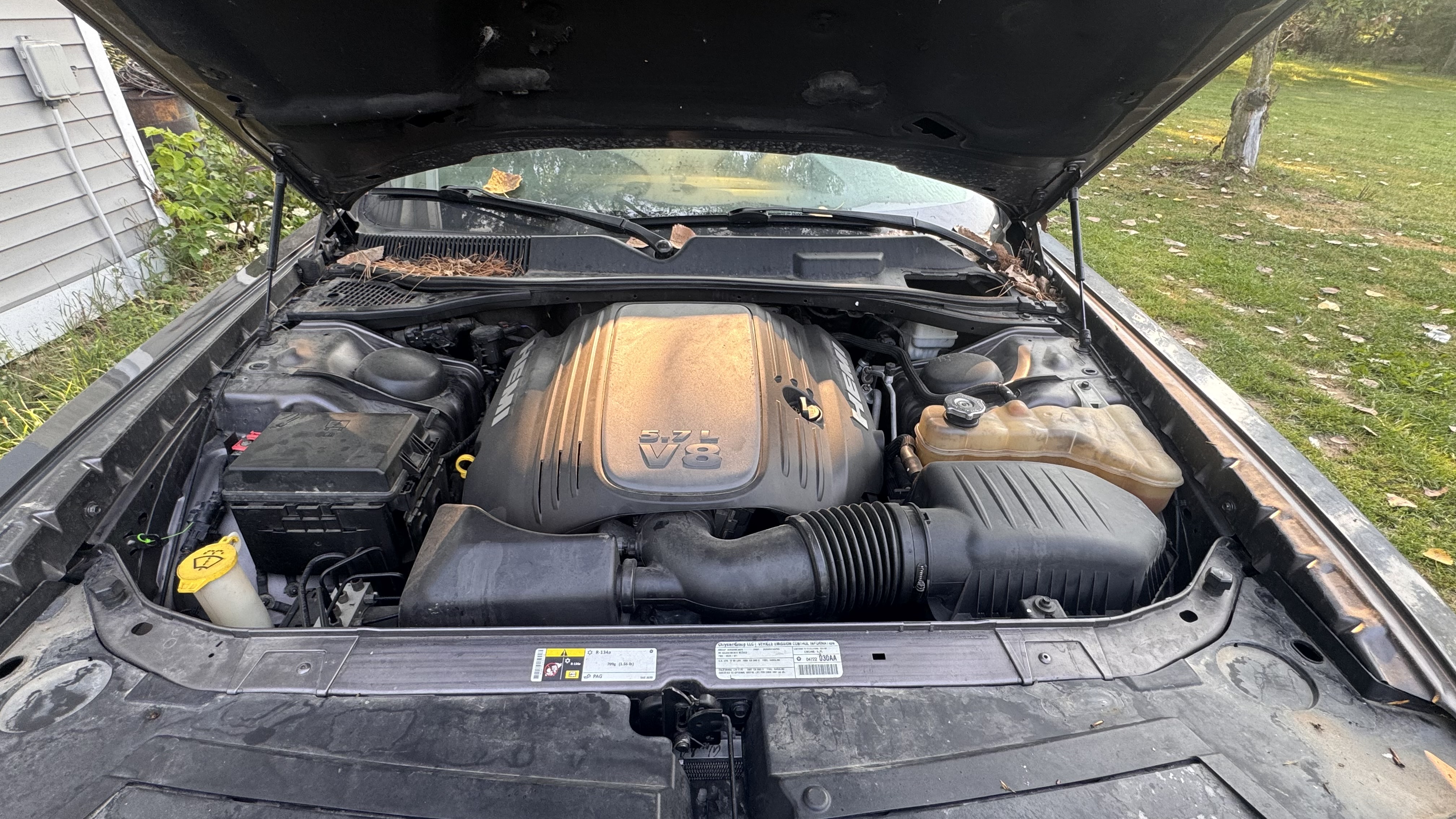 Used 2013 Dodge Challenger R/T Plus RWD image 11