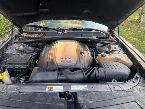Used 2013 Dodge Challenger R/T Plus RWD image 11