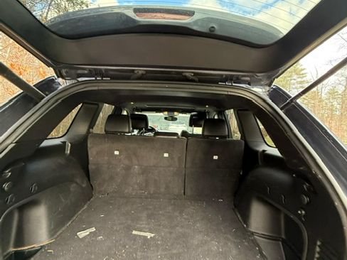 Used 2021 Jeep Grand Cherokee Limited image 7