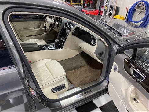 Used 2011 Bentley Flying Spur Flying Spur Speed image 5