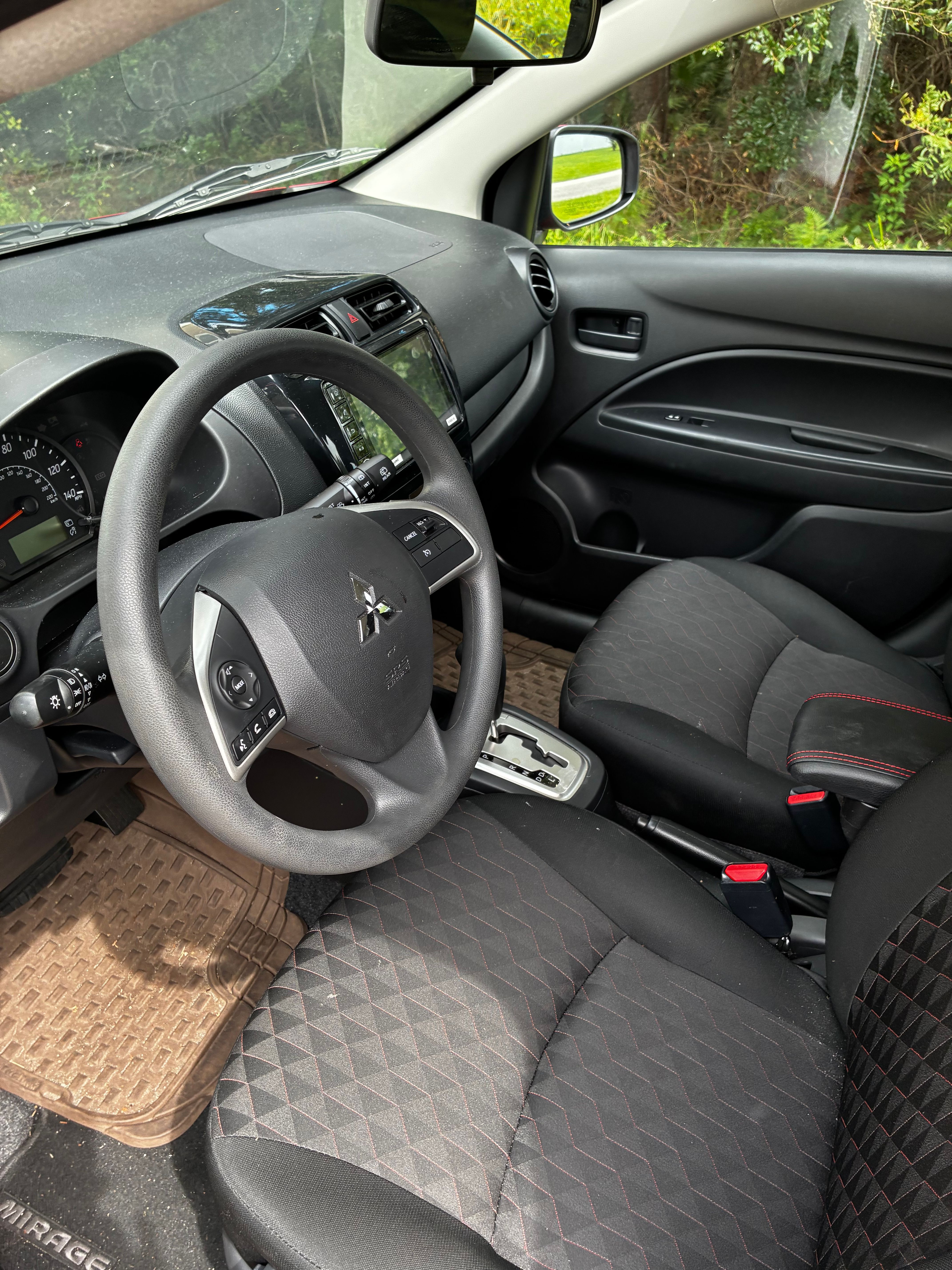 Used 2024 Mitsubishi Mirage LE FWD image 9