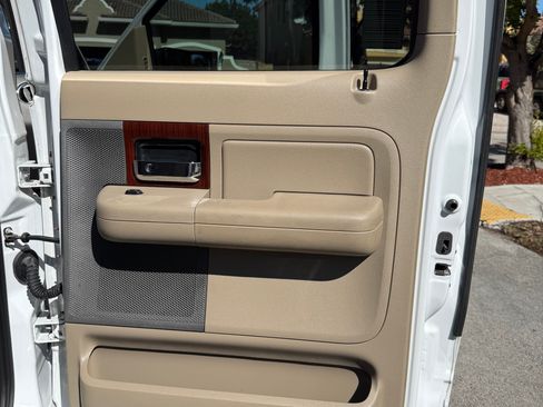 Used 2008 Ford F150 Lariat image 18