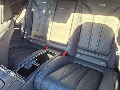 Used 2017 Mercedes-Benz S 63 AMG 4MATIC Coupe image 20