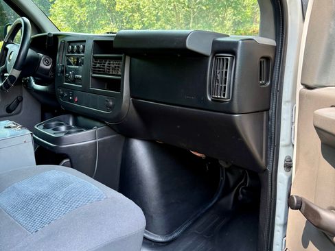 Used 2012 Chevrolet Express 2500 w/ Cold Climate Package RWD image 10