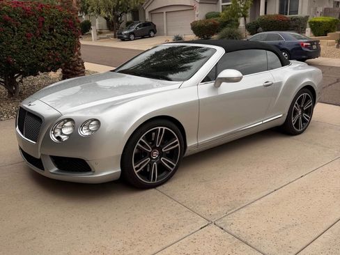Used 2013 Bentley Continental GT image 1