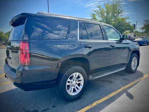 Used 2017 Chevrolet Tahoe LT RWD image 10