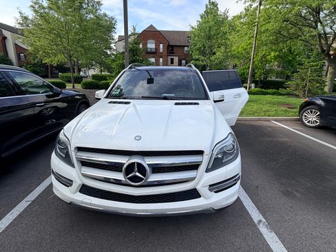 Used 2014 Mercedes-Benz GL 350 BlueTEC 4MATIC image 4