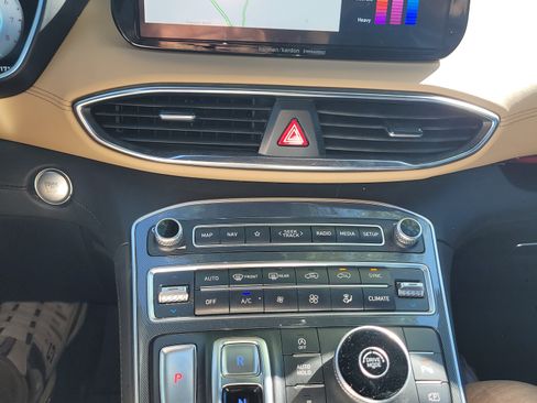 Used 2023 Hyundai Santa Fe Calligraphy w/ Cargo Package image 2