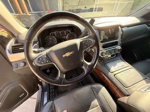 Used 2015 Chevrolet Tahoe LTZ image 11