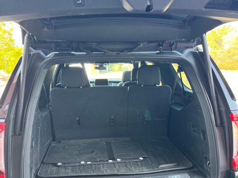 Used 2022 GMC Yukon XL AT4 image 15