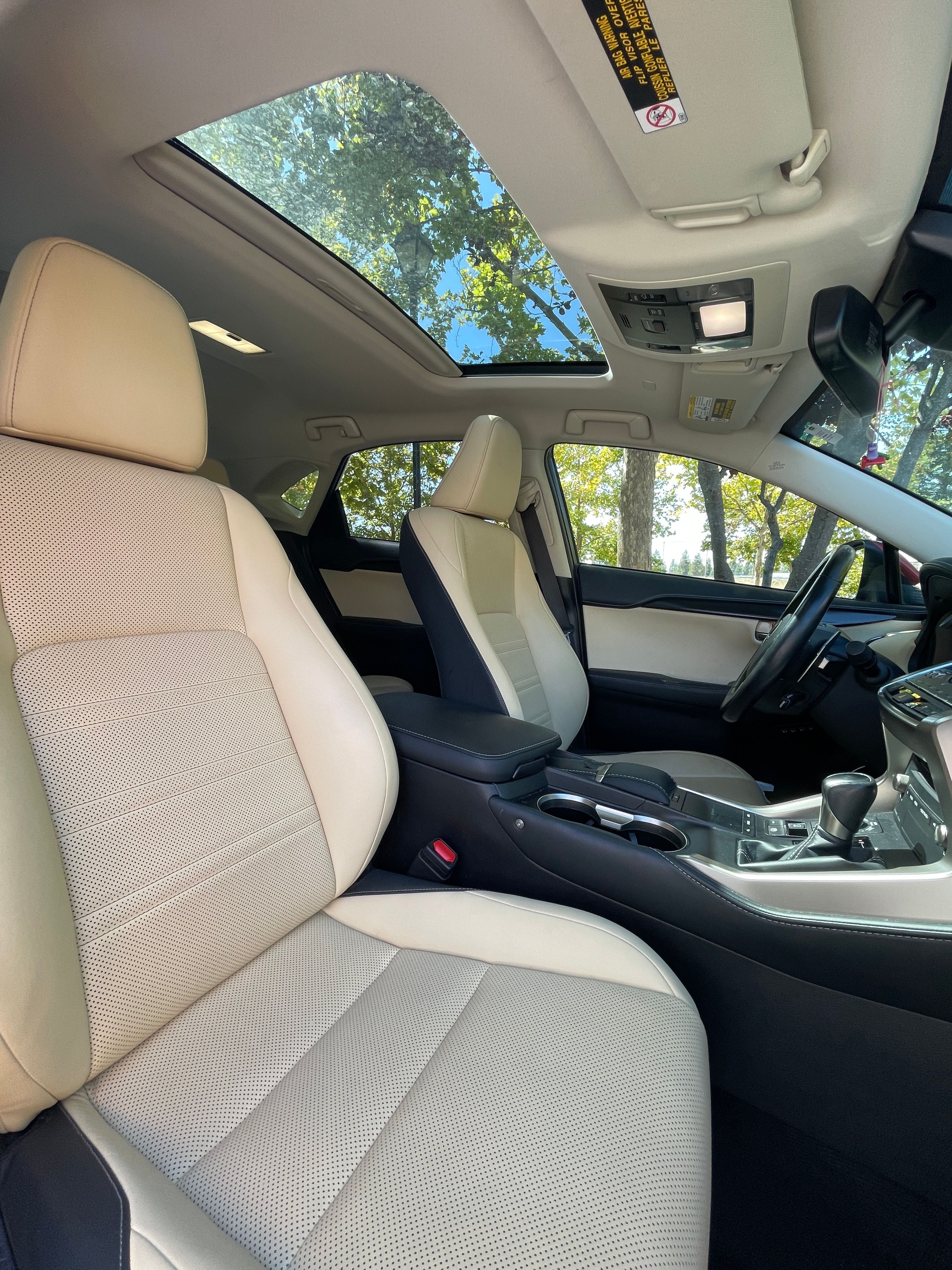 Used 2018 Lexus NX 300 AWD w/ Premium Package image 12