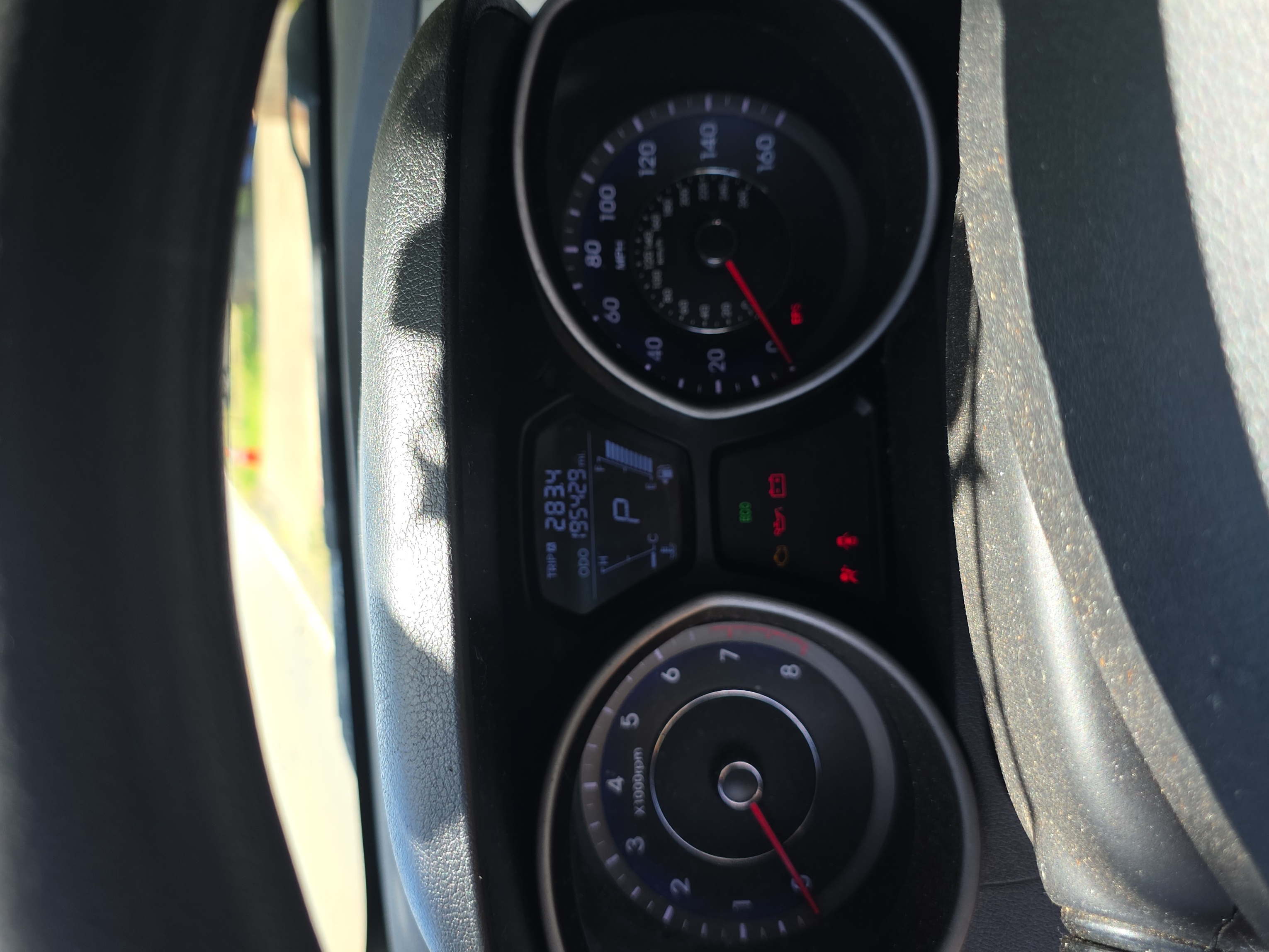 Used 2013 Hyundai Elantra FWD image 11