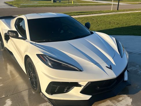Used 2024 Chevrolet Corvette Stingray Preferred Cpe w/ Battery Protection Package RWD image 8