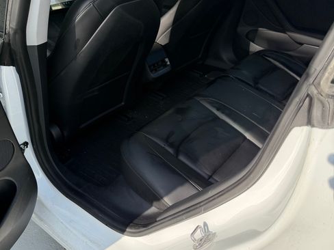 Used 2021 Tesla Model 3 Standard Range Plus RWD image 16