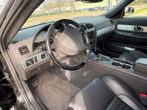 Used 2002 Ford Thunderbird image 10