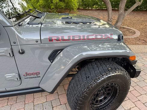 Used 2021 Jeep Wrangler Unlimited Rubicon image 12