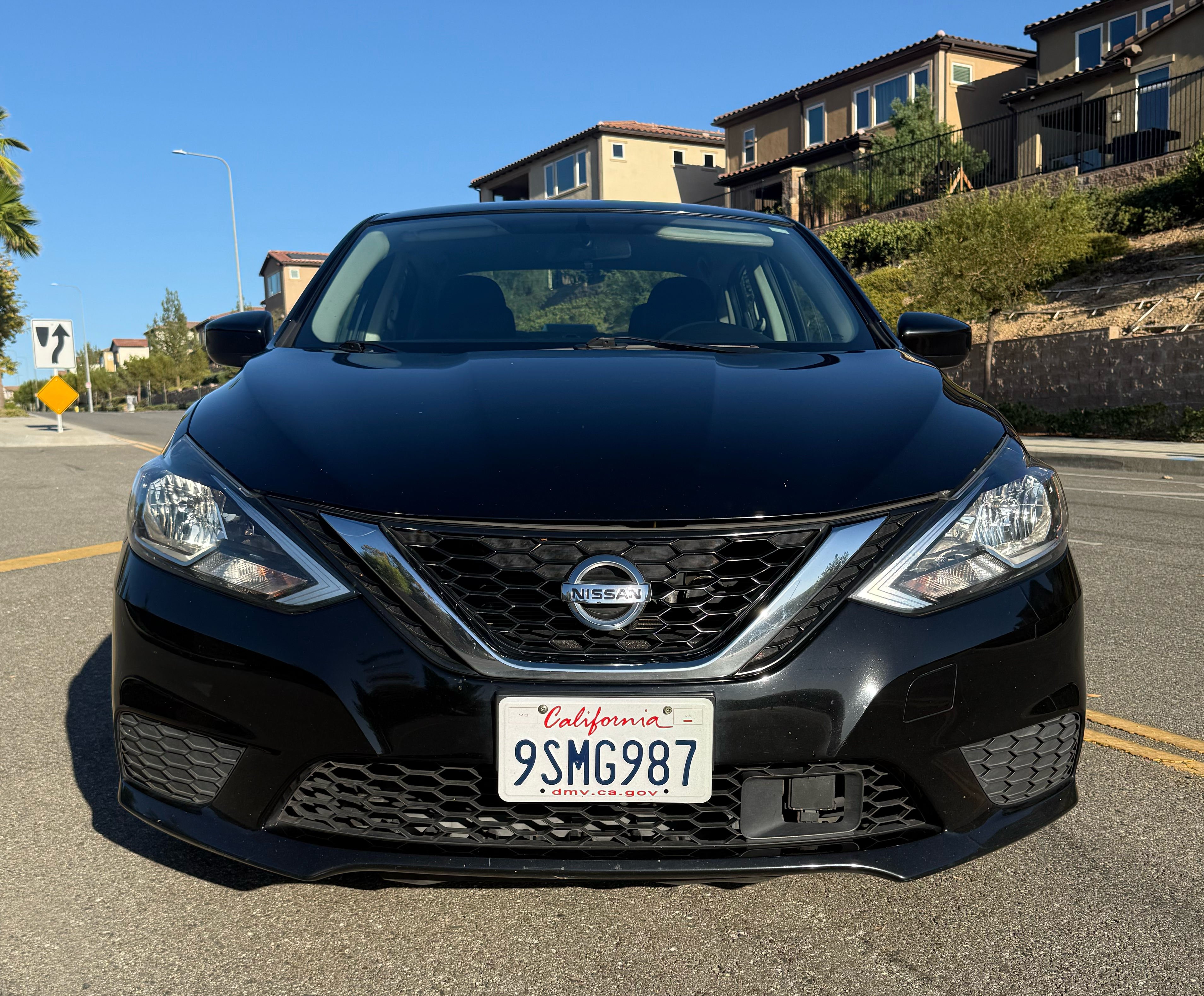 Used 2018 Nissan Sentra S FWD image 2