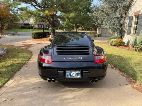 Used 2008 Porsche 911 Carrera 4S image 10