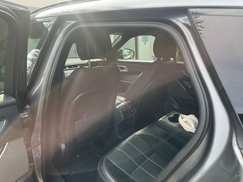 Used 2018 Land Rover Range Rover Velar R-Dynamic SE AWD/4WD image 6
