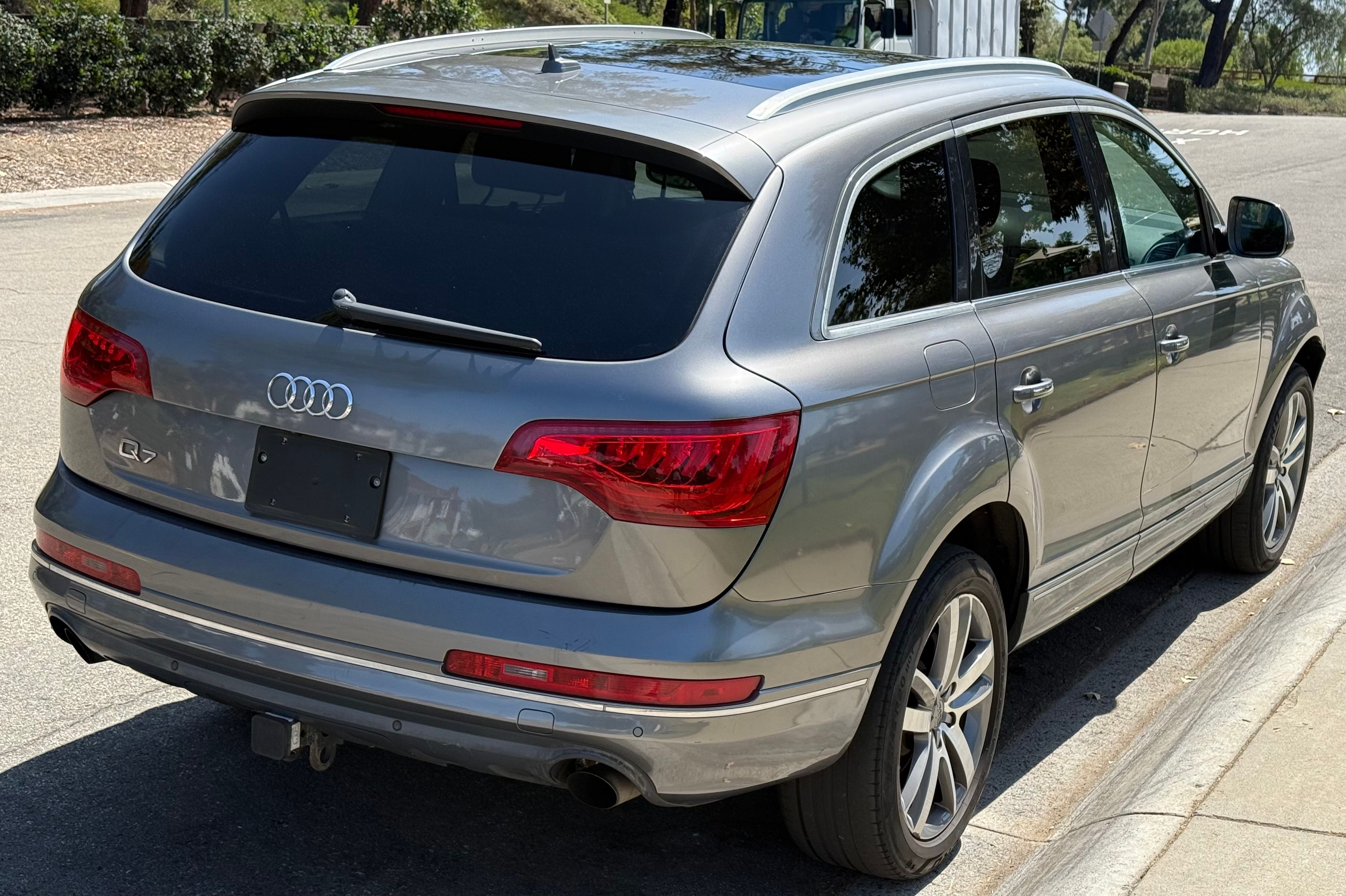 Used 2011 Audi Q7 3.0T Premium Plus AWD/4WD image 5