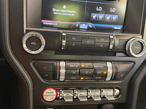 Used 2015 Ford Mustang 50 Years RWD image 9