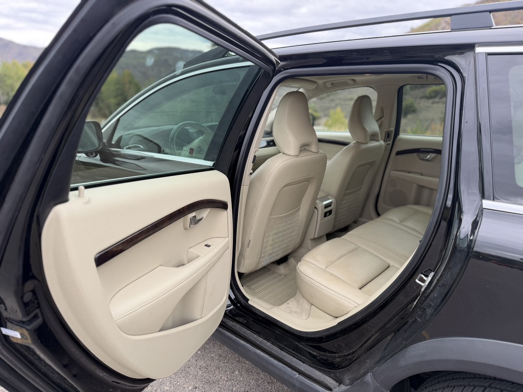 Used 2016 Volvo XC70 T5 Platinum w/ Protection Package AWD/4WD image 20