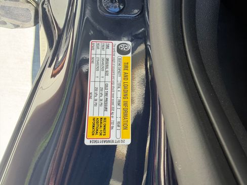 Used 2010 Chevrolet Camaro SS w/ RS Package RWD image 14
