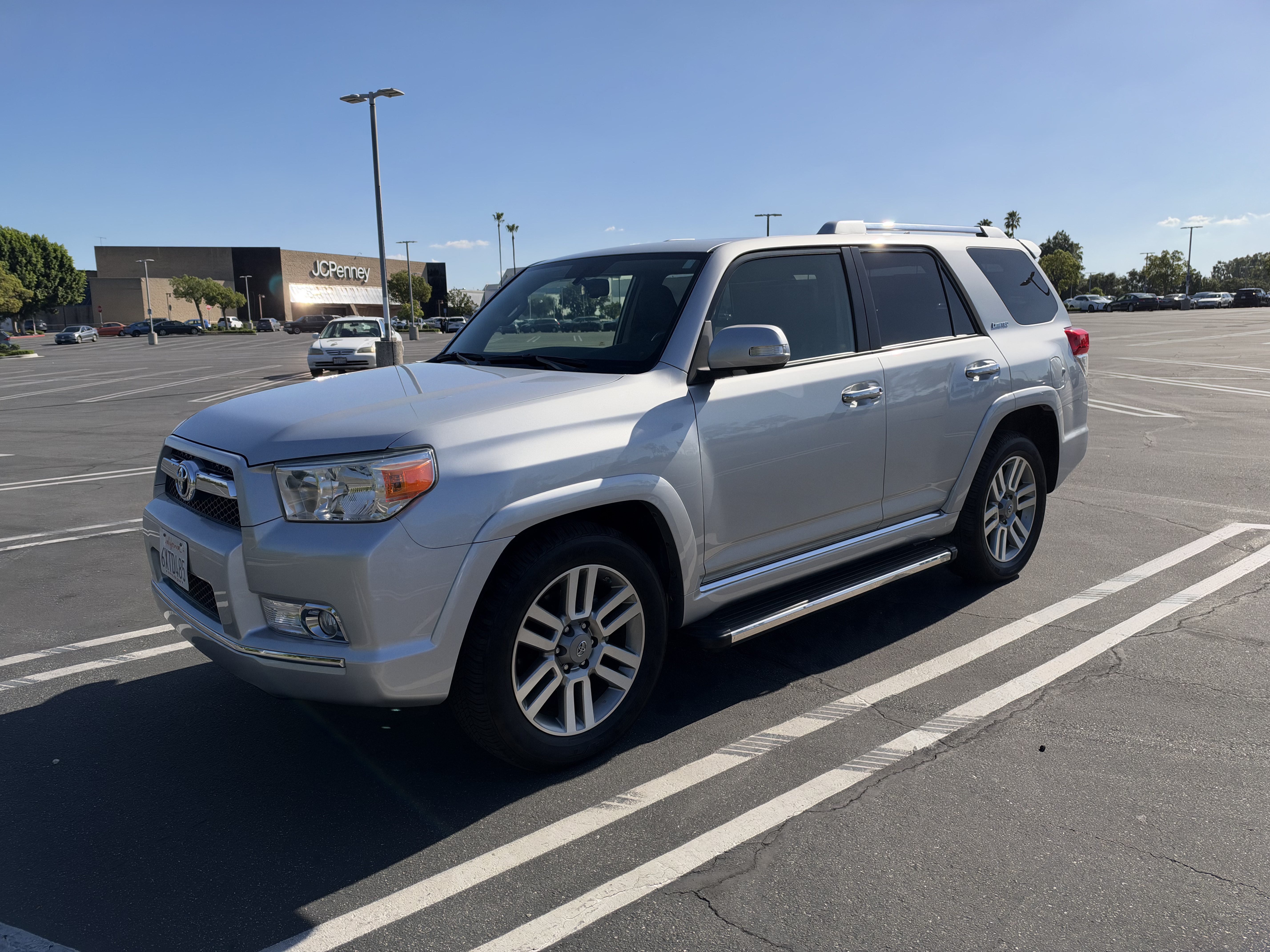 Used 2012 Toyota 4Runner Limited RWD image 4