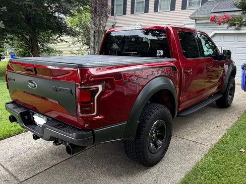 Used 2017 Ford F150 Raptor w/ Equipment Group 802A Luxury AWD/4WD image 5